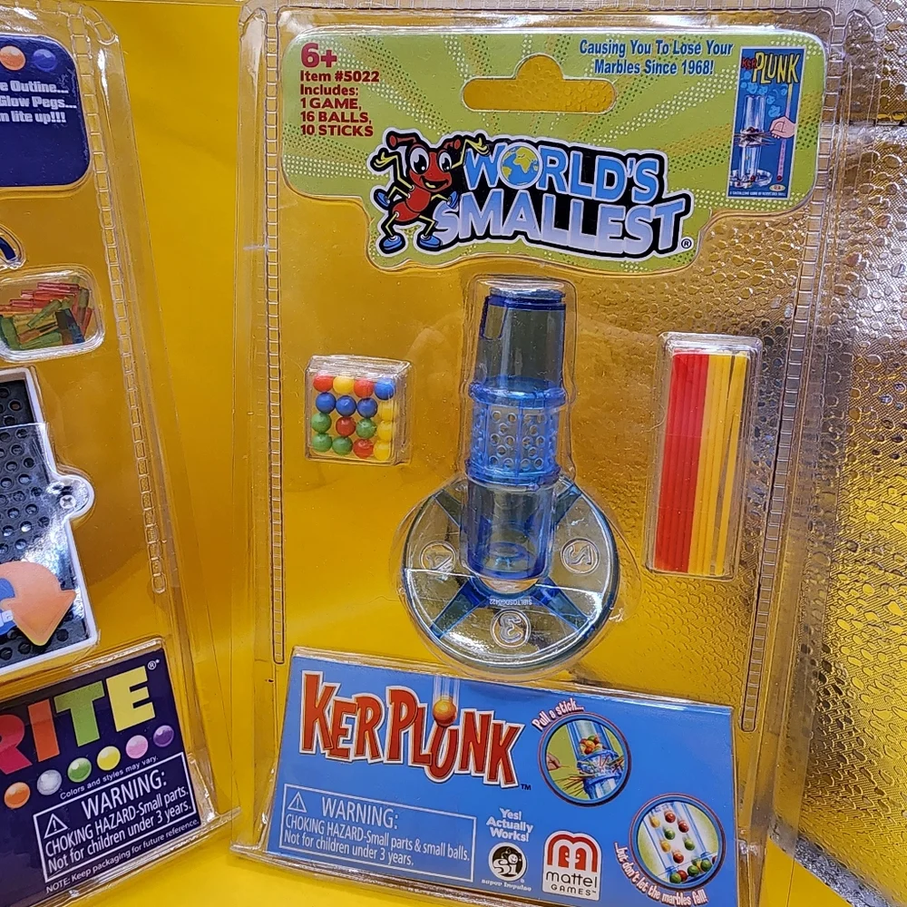 5 World's Smallest Miniature Toy Lot Lite Brite UNO Barrel Monkeys Kerplunk - Picture 5 of 7